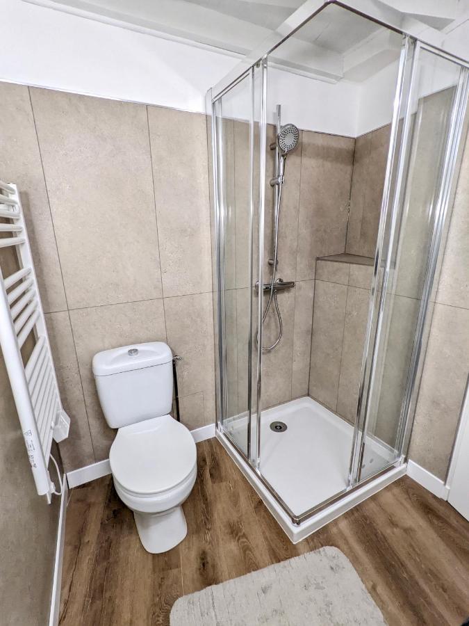 Joli Appartement De Charme Renove En Centre Ville Aubenas Exterior foto